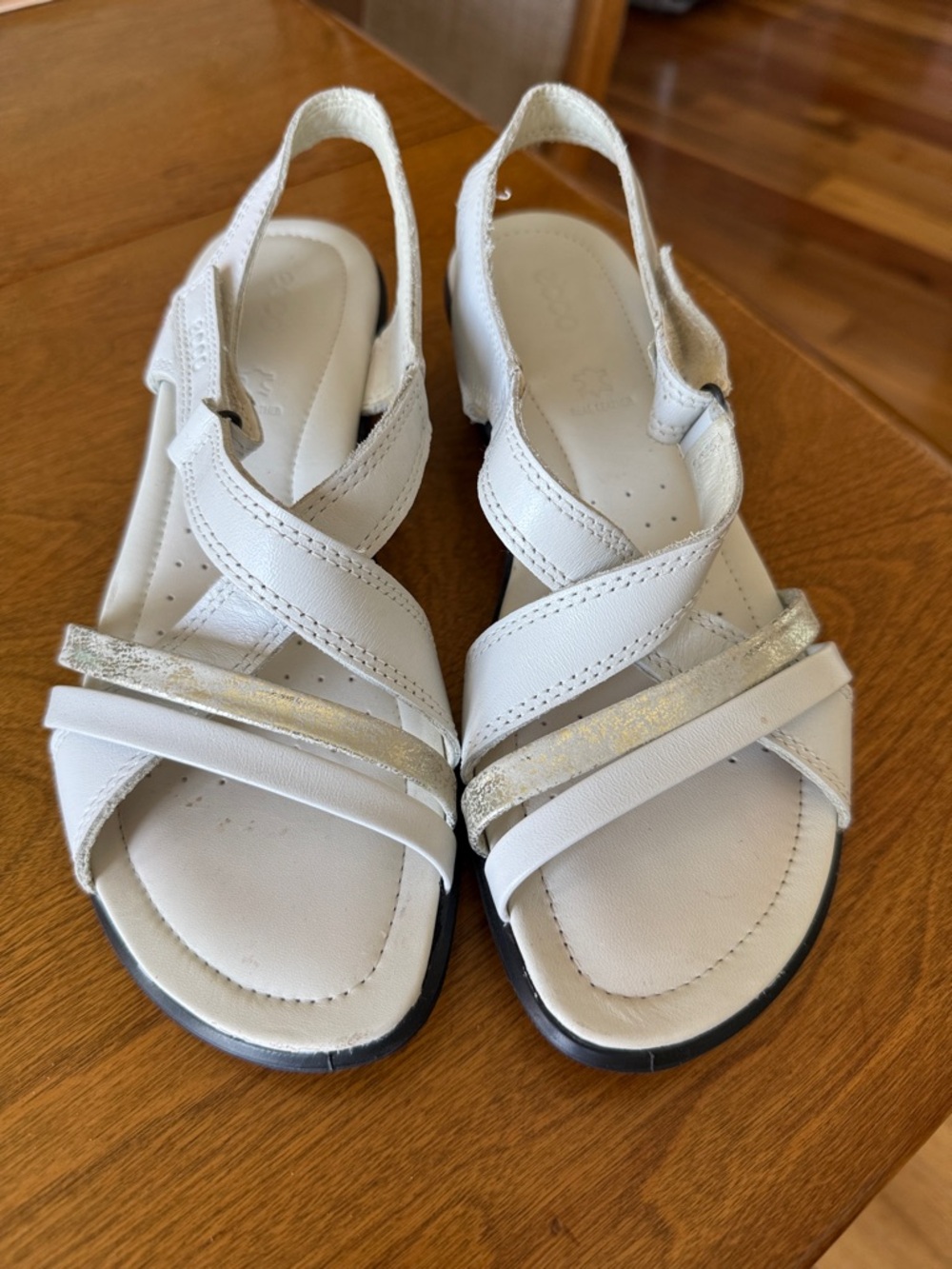 NEW Ecco Felicia” sandals